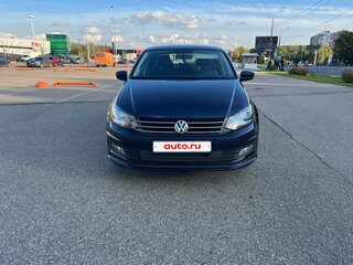 2016 Volkswagen Polo V Рестайлинг, синий, 900000 рублей, вид 2