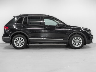 2021 Volkswagen Tiguan II Рестайлинг, чёрный, 3150000 рублей, вид 5