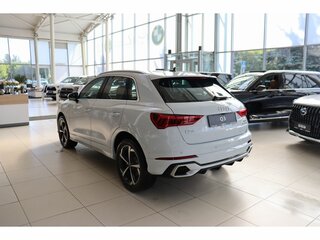 2026 Audi Q3 35 TFSI II (F3), белый, 4500000 рублей, вид 4