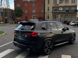 2024 BMW X5 M Competition III (F95) Рестайлинг, чёрный, 16600000 рублей, вид 3