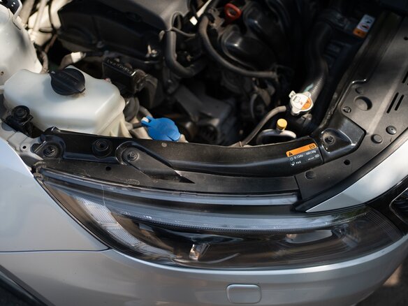 2015 Kia Optima III Рестайлинг, серебристый, 1780000 рублей - вид 31