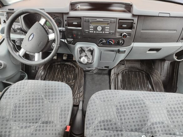 2011 Ford Transit, серебристый, 915000 рублей - вид 12