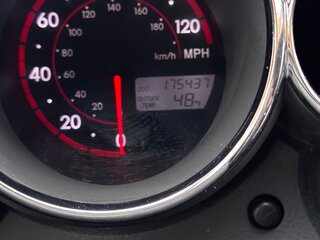 2005 Pontiac Vibe I Рестайлинг, серебристый, 615000 рублей, вид 5