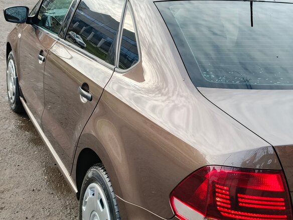 2020 Volkswagen Polo V Рестайлинг, коричневый, 1288000 рублей - вид 8