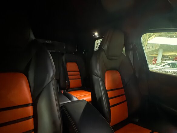 2020 Porsche Cayenne III, оранжевый, 5990000 рублей - вид 11