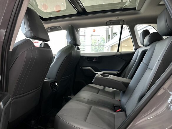 2026 Toyota RAV4 VI (XA60), серый - вид 19