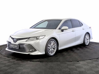 2019 Toyota Camry VIII (XV70), белый, 2792500 рублей, вид 1