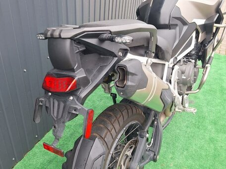 2022 Triumph Tiger 1200, серый, 1921853 рублей, вид 3