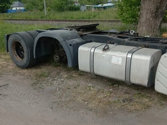 2008 MAN TGA, красный, 870000 рублей - вид 1