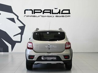 2016 Renault Sandero Stepway II, бежевый, 889900 рублей, вид 4