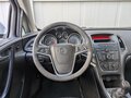 2011 Opel Astra J, белый - вид 9
