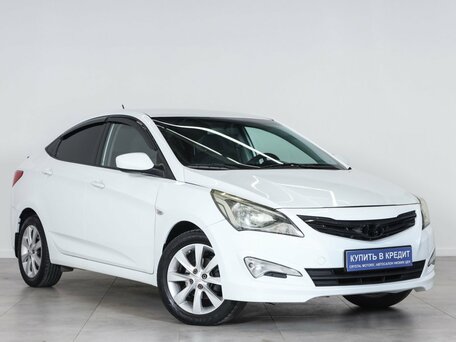 2015 Hyundai Solaris I Рестайлинг, белый, 899000 рублей, вид 1