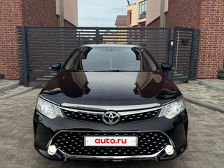 2015 Toyota Camry VII (XV50) Рестайлинг, чёрный, 1650000 рублей, вид 4