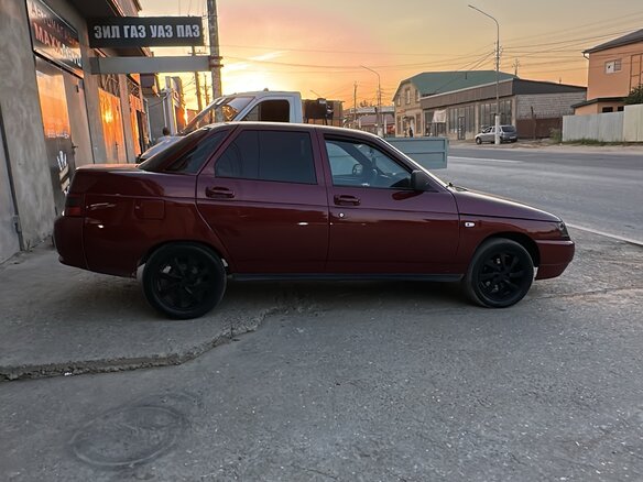 2005 Lada (ВАЗ) 2110, красный, 225000 рублей - вид 3
