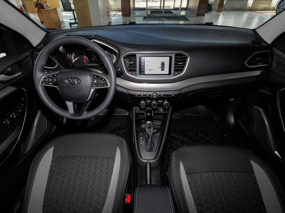 2026 Lada (ВАЗ) Vesta I Рестайлинг (NG), серебристый - вид 14
