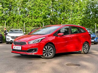 2017 Kia Ceed II Рестайлинг, красный, 1234000 рублей, вид 1