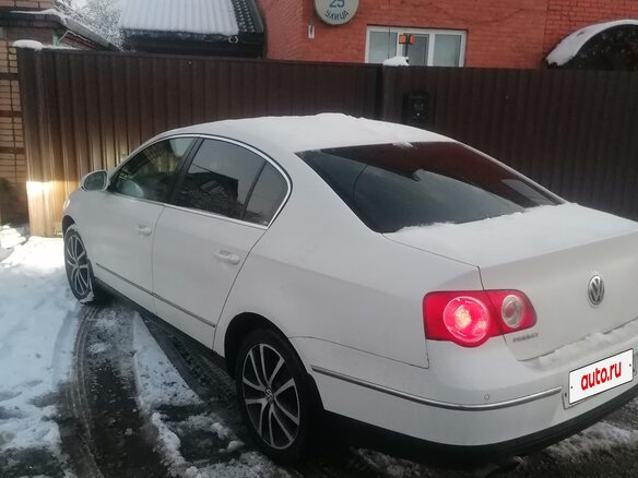 2008 Volkswagen Passat B6, белый, 740000 рублей - вид 5