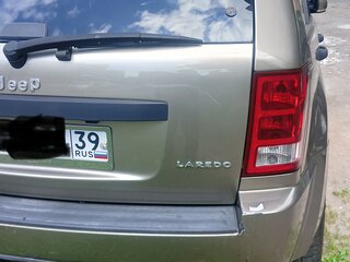 2005 Jeep Grand Cherokee III (WK), серый, 800000 рублей, вид 3