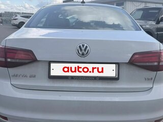 2017 Volkswagen Jetta VI Рестайлинг, серый, 1400000 рублей, вид 3