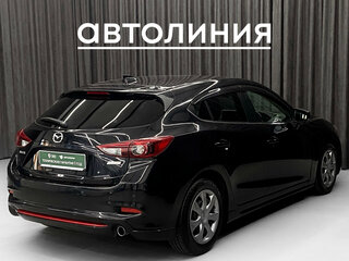 2017 Mazda Axela III Рестайлинг, чёрный, 1380000 рублей, вид 3