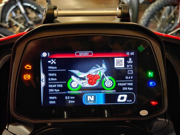 2026 Moto Morini X-CAPE 650, красный, 1499900 рублей - вид 13