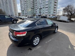 2010 Toyota Avensis III, чёрный, 750000 рублей, вид 4