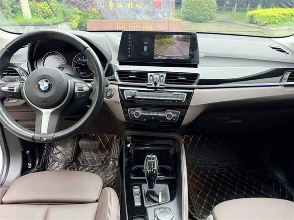 2021 BMW X1 Long 20Li sDrive II (F48) Рестайлинг, белый, 1859200 рублей - вид 12