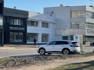 2022 Volkswagen ID.6 Crozz, белый, 5000000 рублей, вид 4