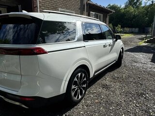 2021 Kia Carnival IV, белый, 3350000 рублей, вид 4