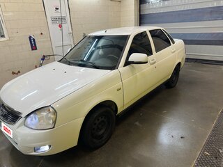 2012 Lada (ВАЗ) Priora I, белый, 380000 рублей, вид 1