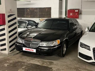 2000 Lincoln Town Car III, чёрный, 1950000 рублей, вид 3