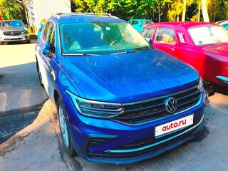 2021 Volkswagen Tiguan II Рестайлинг, синий, 2500000 рублей, вид 1