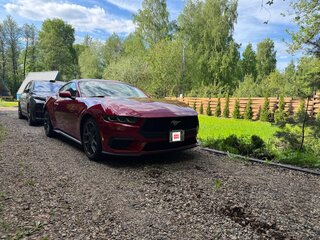 2023 Ford Mustang VII, красный, 5250000 рублей, вид 2