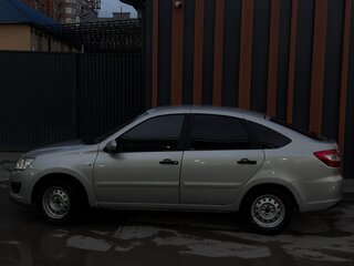 2018 Lada (ВАЗ) Granta I, серебристый, 570000 рублей, вид 2