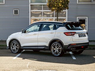 2024 Geely Coolray I, белый, 1545000 рублей, вид 4