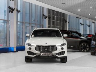 2017 Maserati Levante I, белый, 4150000 рублей, вид 2