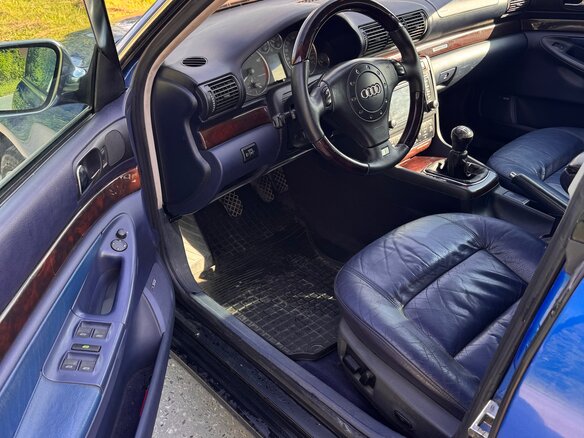 1998 Audi A4 I (B5), синий, 660000 рублей - вид 16