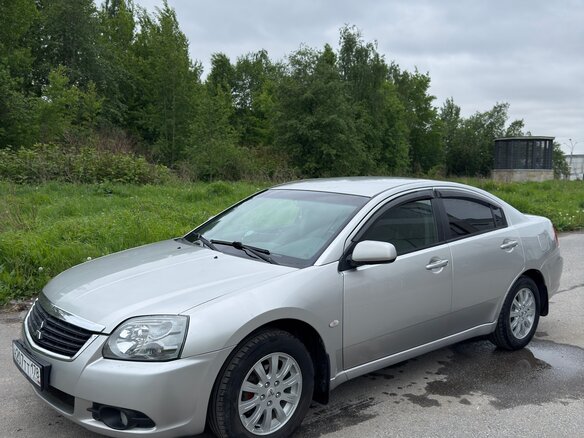 2008 Mitsubishi Galant IX Рестайлинг 2, серебристый, 930000 рублей
