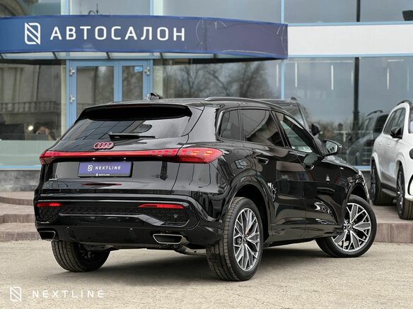 2026 Audi Q5 40 TFSI III (GU), чёрный - вид 3