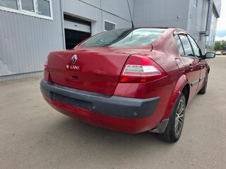 2008 Renault Megane II Рестайлинг, красный, 248000 рублей, вид 4