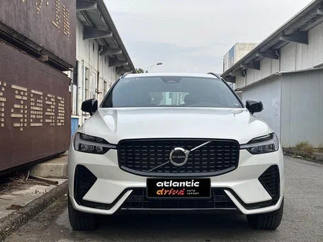 2025 Volvo XC60 II Рестайлинг, белый, 5140000 рублей, вид 2