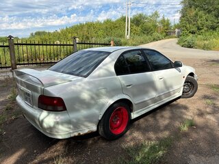 2000 Mitsubishi Galant VIII Рестайлинг, белый, 280000 рублей, вид 4