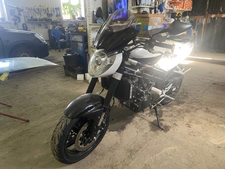 2014 Hyosung Comet GT650, белый, 420000 рублей, вид 3