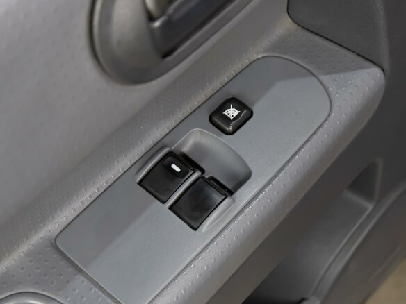 2008 Mitsubishi Colt VI (Z20/Z30), красный - вид 14