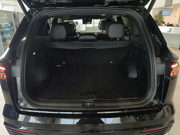 2026 Geely Monjaro I, чёрный - вид 9