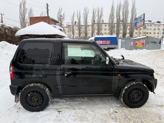 2011 Mitsubishi Pajero Mini II, чёрный, 650000 рублей, вид 2