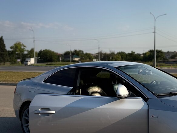 2009 Audi A5 I (8T), серебристый, 1350000 рублей - вид 29