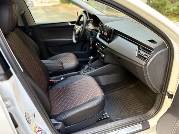 2021 Skoda Rapid II, белый, 1890000 рублей - вид 6