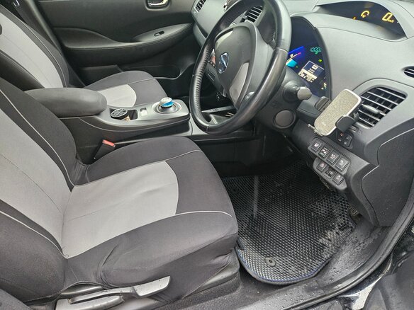 2016 Nissan Leaf 30kWh I (ZE0/AZE0), чёрный - вид 6