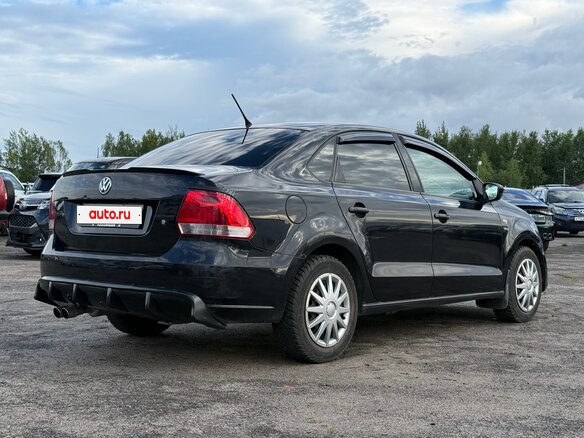 2013 Volkswagen Polo V, чёрный, 439999 рублей - вид 5